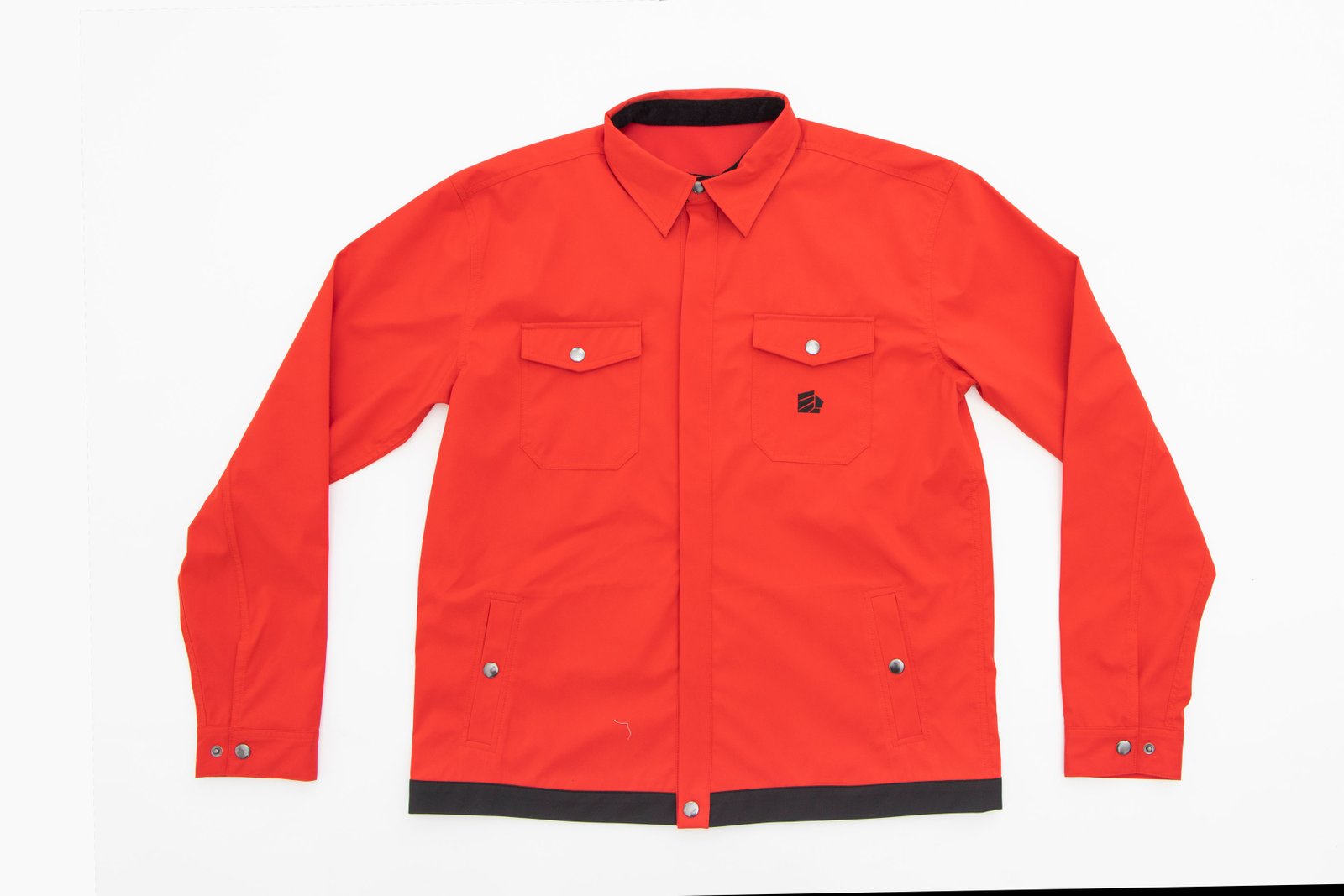 Jacket roja con dos botones